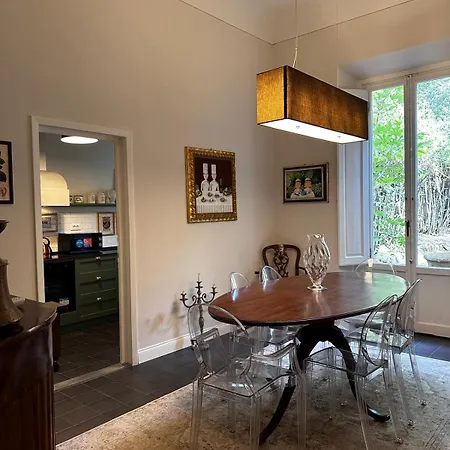 4 Suites, Frescoes And Garden Daire Floransa