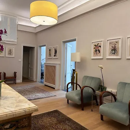 4 Suites, Frescoes And Garden *