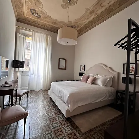 Apartment 4 Suites, Frescoes And Garden