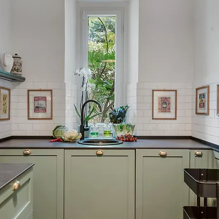 4 Suites, Frescoes And Garden Firenze